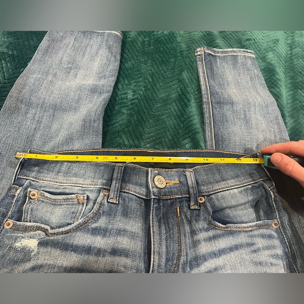 Express Y2K Light Wash Distressed Mid-rise Skinny Jeans - Picture 4 of 8